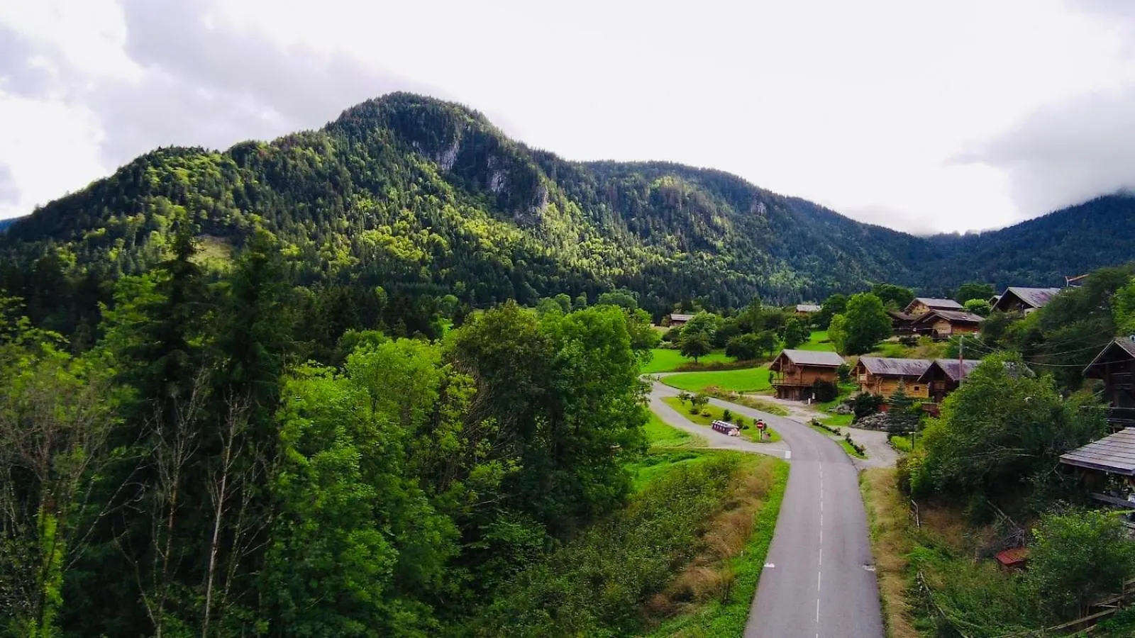 Chalet Du Bonheur Bonnevaux